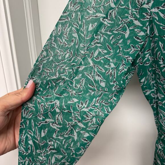 The East Order Womens Nordstrom Gizele Green Mini Wrap Dress Size Small L/S - Picture 5 of 11